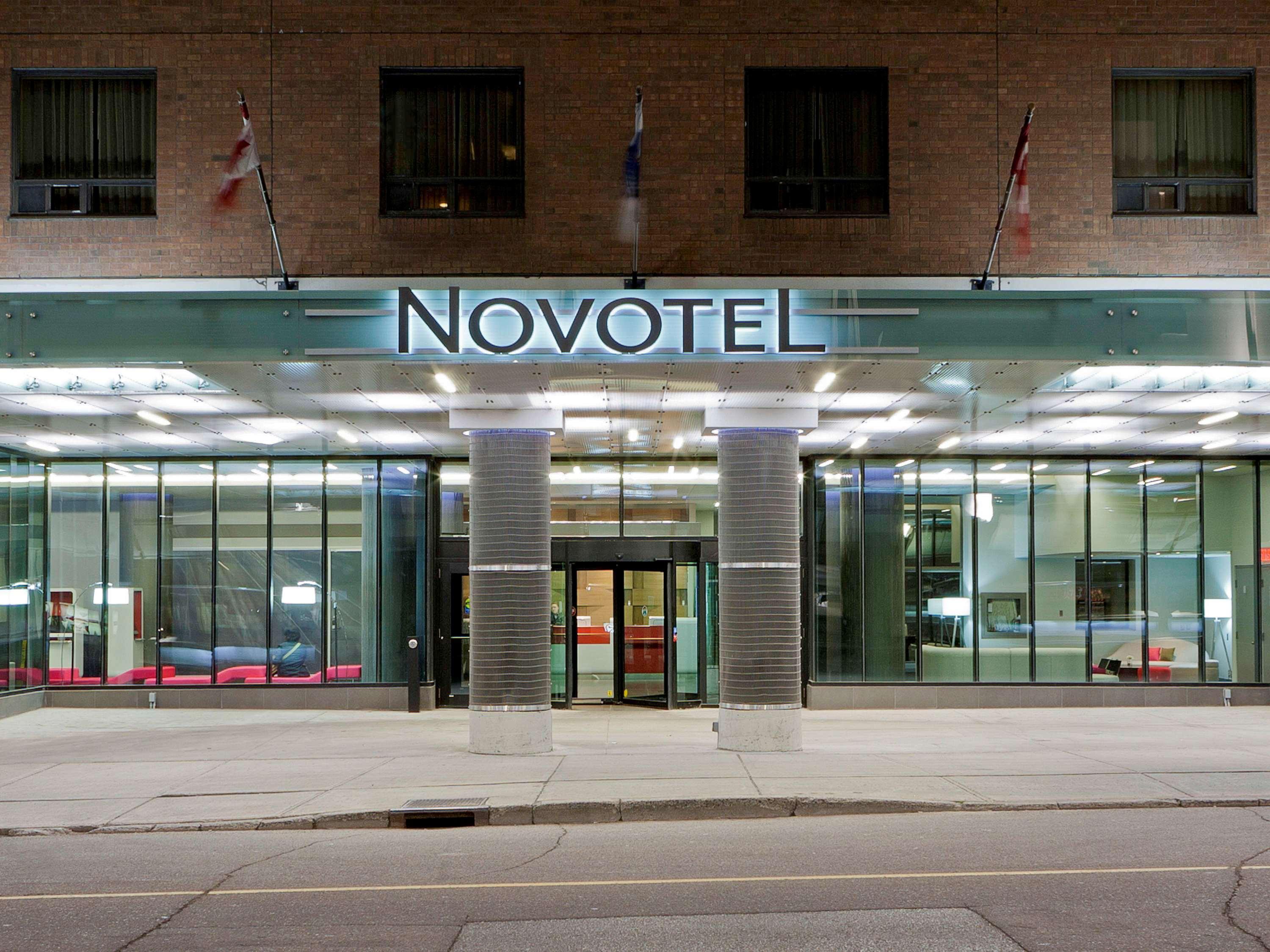 Novotel Ottawa City Centre Hotel Exterior photo